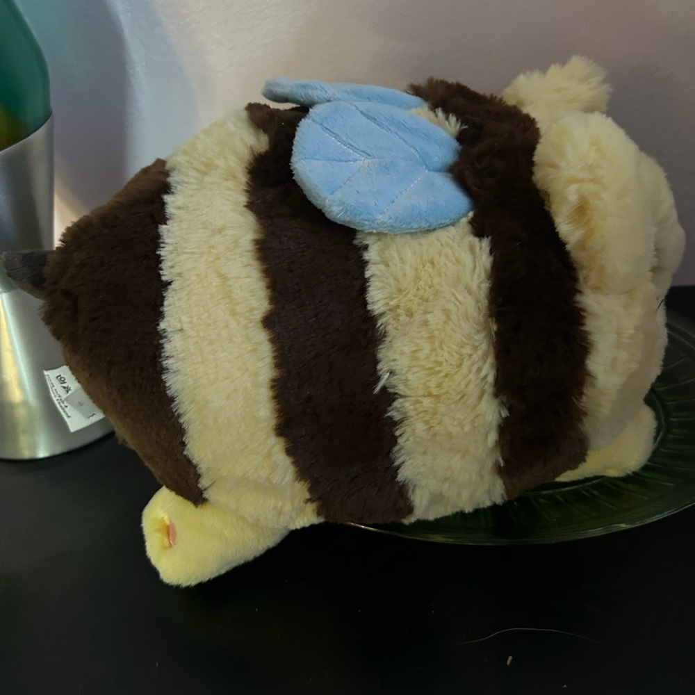 Squishable Cat Bee - Picture 4 of 4
